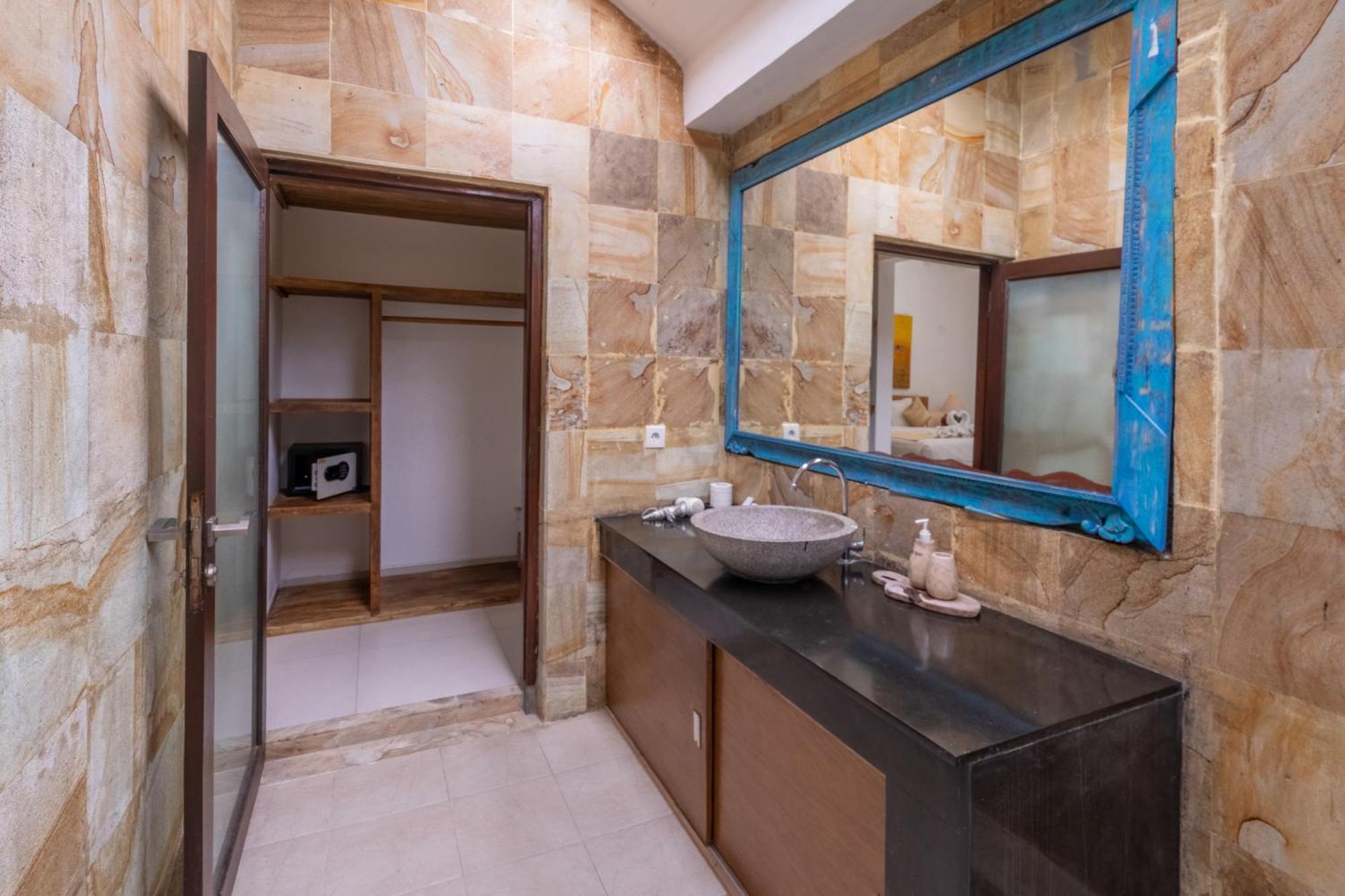 Villa Aveli Seminyak By Best Deals Asia Hospitality Zewnętrze zdjęcie