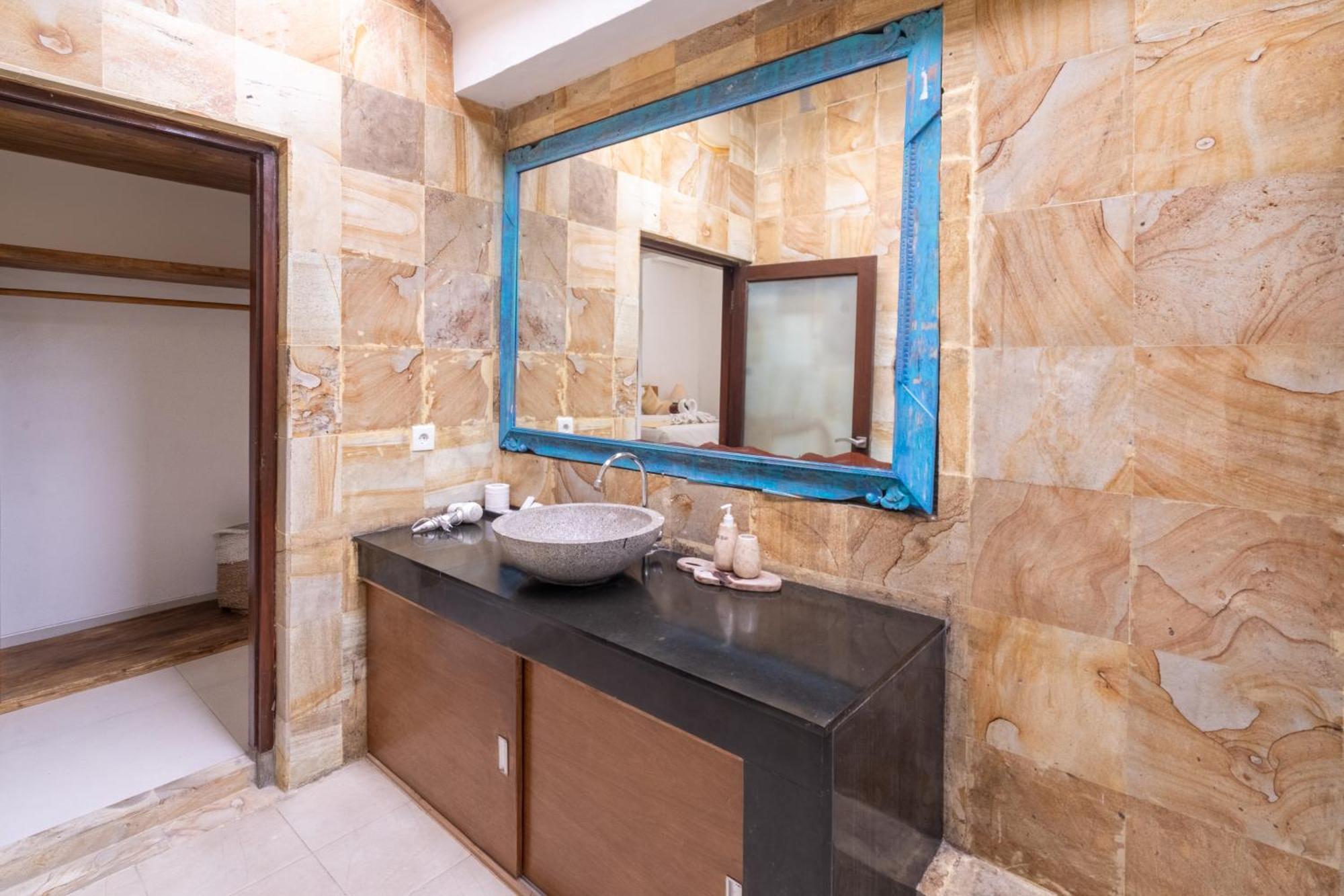 Villa Aveli Seminyak By Best Deals Asia Hospitality Zewnętrze zdjęcie